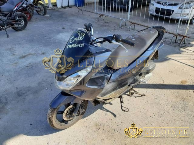 LOTE 13 HONDA PCX 150 2017/2017 