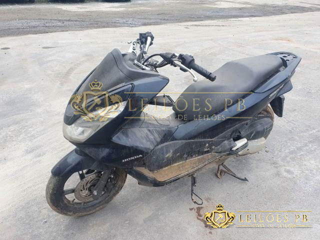 LOTE 16 HONDA PCX 150 2017/2018